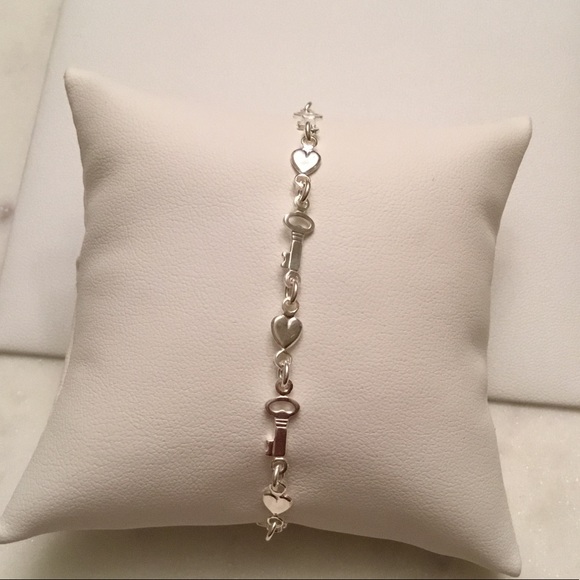 Sterling Silver Key & Heart Bracelet - Picture 2 of 12